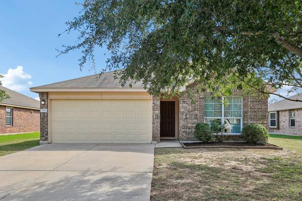 304 Grutsch DR, Bastrop, TX 78602