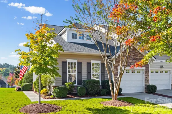 551 Pine Links DR, Tega Cay, SC 29708