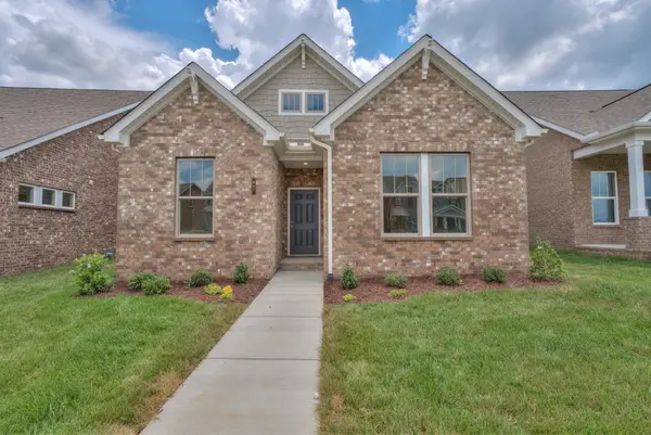 907 Nance Ln, Lebanon, TN 37087