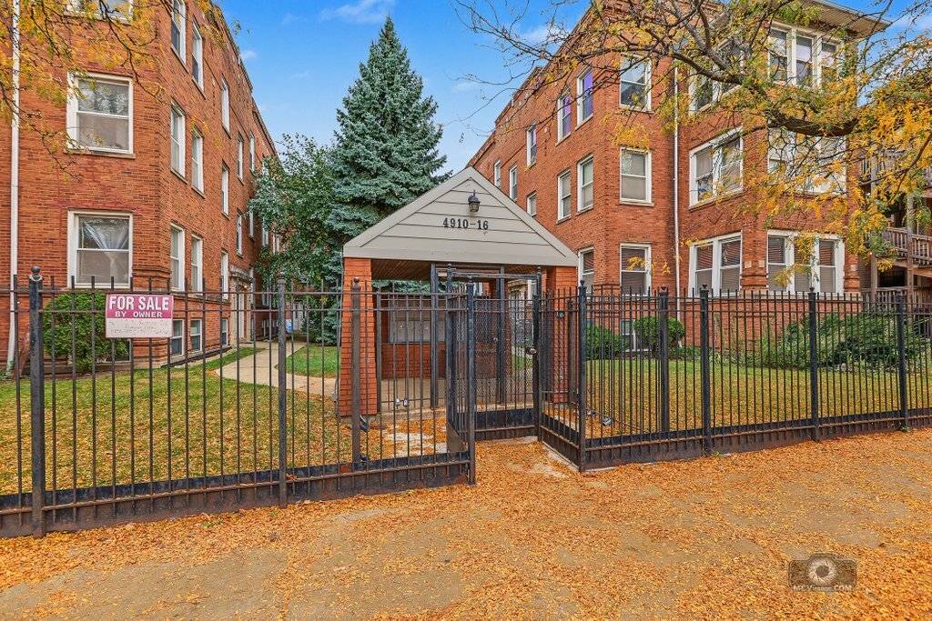 4916 N Kedzie AVE #3W, Chicago, IL 60625