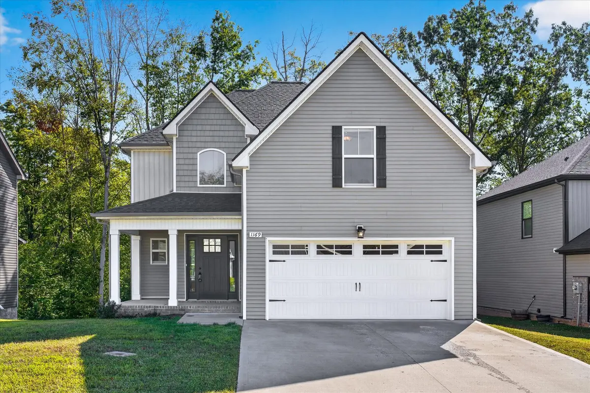 1169 Old Charlotte Trce, Clarksville, TN 37040