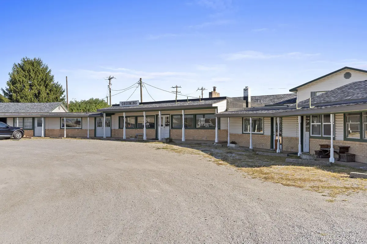24872 State Highway 39, Shell Knob, MO 65747
