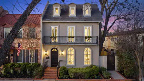 1810 W 35th ST, Austin, TX 78703