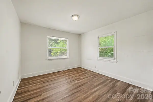 524 Stegall ST, Charlotte, NC 28217