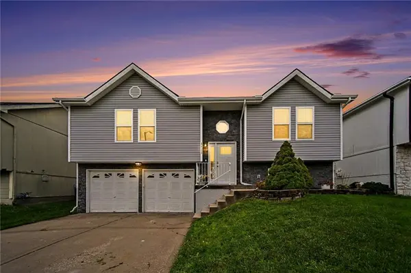 8623 NE 110th ST, Kansas City, MO 64157