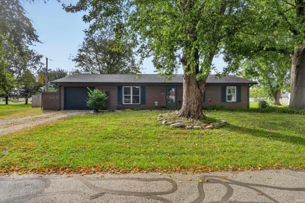 626 S Kerkhoff AVE, Otterbein, IN 47970