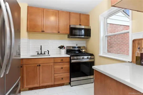 73 Broadway #2J, Pleasantville, NY 10570