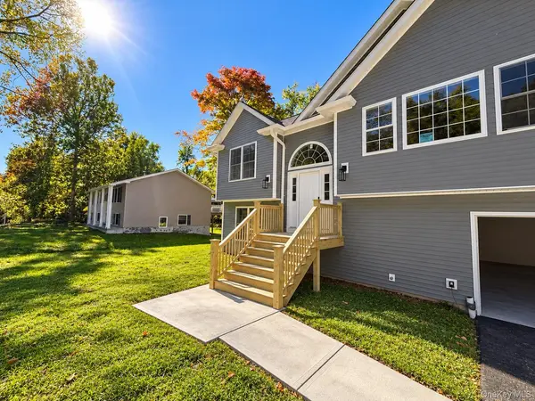 485 Sheafe RD, Poughkeepsie, NY 12601