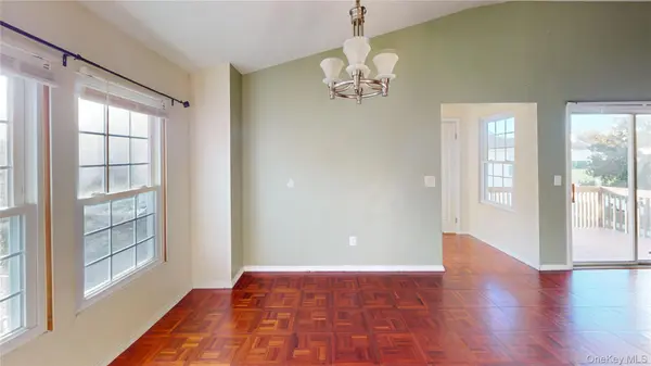 2313 Whispering HLS, Chester, NY 10918