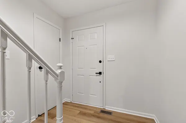 5666 Colonist CIR, Indianapolis, IN 46254