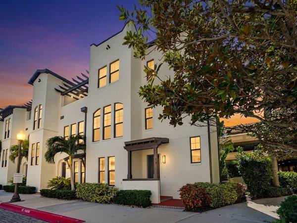 1250 MAY LN, Sarasota, FL 34236