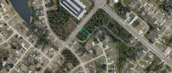 1337 COURTLAND BLVD, Deltona, FL 32738