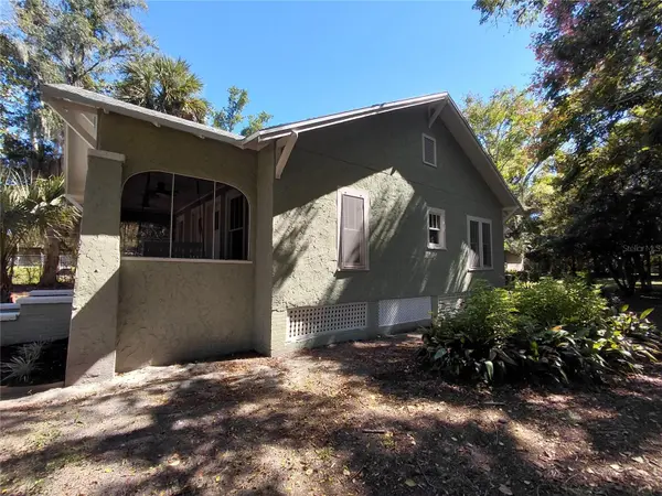 532 E RICH AVE, Deland, FL 32724
