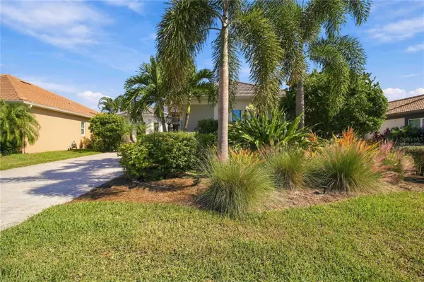 5003 TOBERMORY WAY, Bradenton, FL 34211