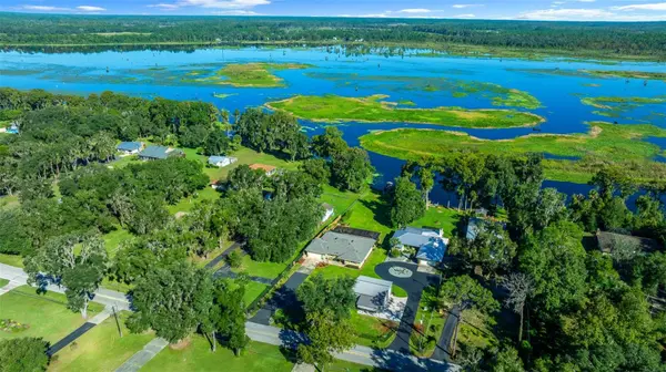 5911 W RIVERBEND RD, Dunnellon, FL 34433