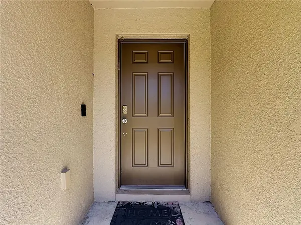 536 BRISTOL CIR, Kissimmee, FL 34758