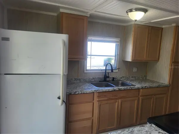 6580 SEMINOLE BLVD N #301A, Seminole, FL 33772