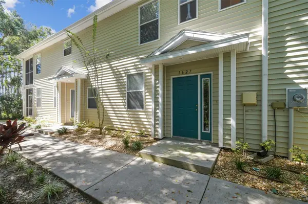 1627 HAMMOCKS AVE, Lutz, FL 33549