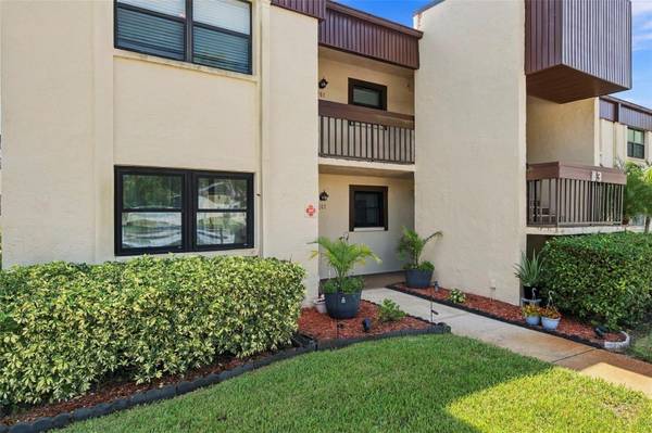 2400 WINDING CREEK BLVD #3-202, Clearwater, FL 33761