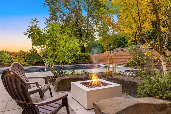 435 16th LN, Kirkland, WA 98033