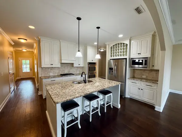 113 Dayflower Dr, Hendersonville, TN 37075
