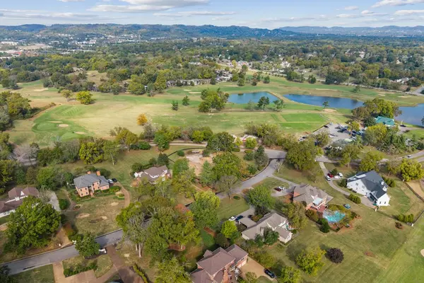 1715 Andrew Crockett Ct, Brentwood, TN 37027