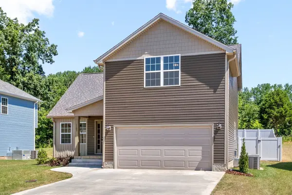1183 Boulder Pass Rd, Clarksville, TN 37040