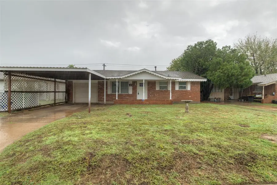 940 N Bradley AVE, Oklahoma City, OK 73127