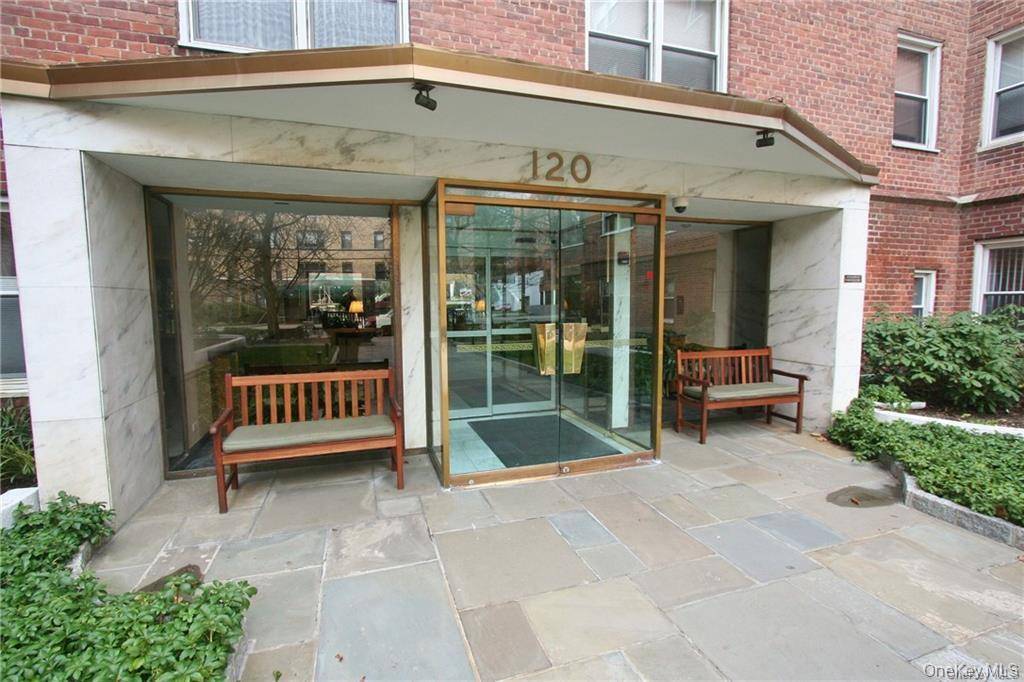 120 E Hartsdale AVE #1C, Hartsdale, NY 10530