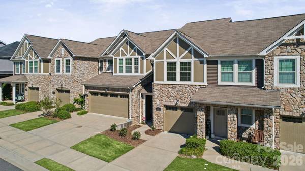 1108 Roderick DR, Fort Mill, SC 29708