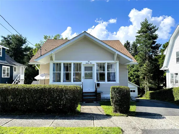 39 California AVE, Middletown, NY 10940