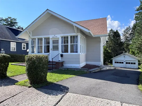 39 California AVE, Middletown, NY 10940