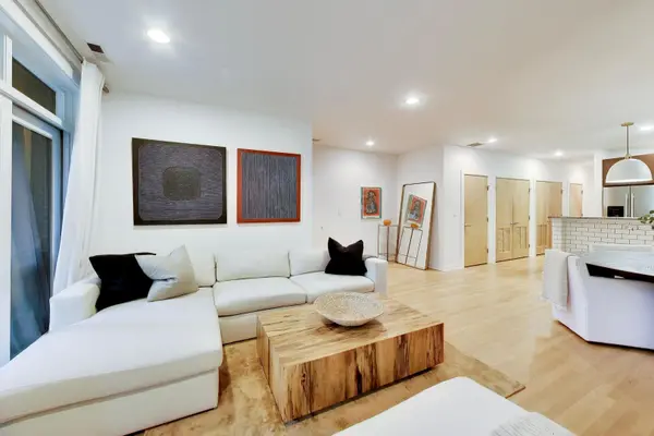679 N PEORIA ST #3S, Chicago, IL 60642