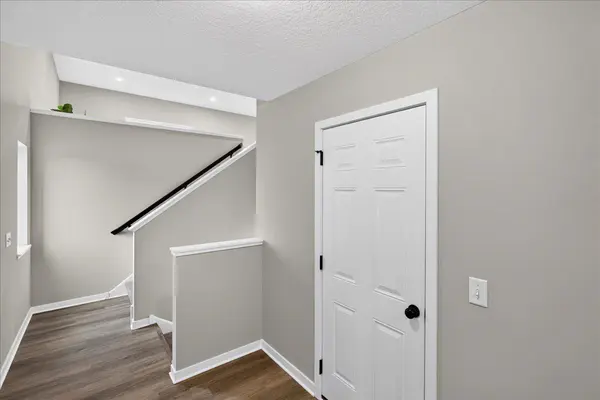 1821 Pierce ST S, Cambridge, MN 55008