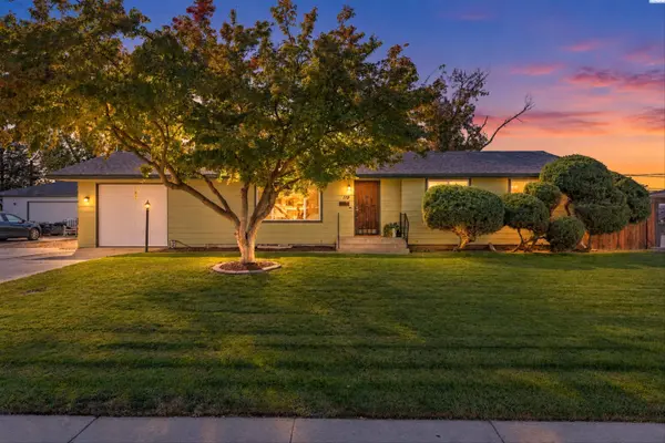119 Cottonwood Drive, Richland, WA 99352