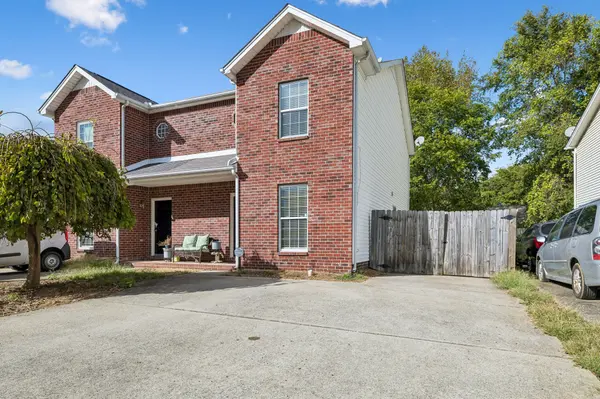 1441 Middleborough Ct, Murfreesboro, TN 37130