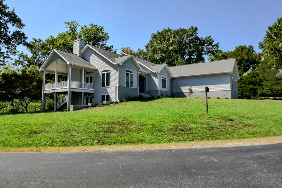 408 Ookedaliya Pl, Loudon, TN 37774
