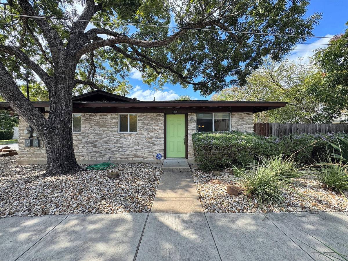 1200 Brentwood ST #B, Austin, TX 78757