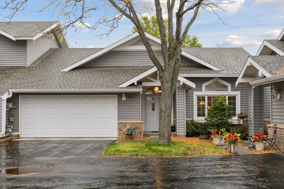 3803 Minnesota LN N, Plymouth, MN 55446