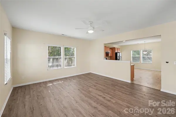 460 Dutch White DR, Clover, SC 29710