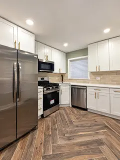 9637 S Emerald AVE, Chicago, IL 60628