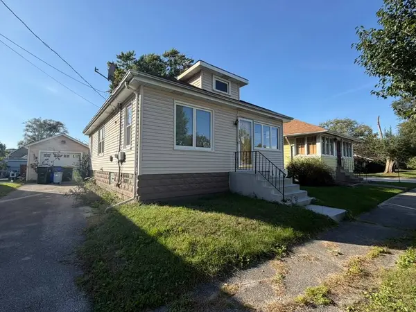 320 Blackstone ST, Thornton, IL 60476