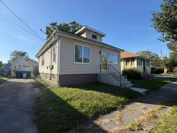 320 Blackstone ST, Thornton, IL 60476