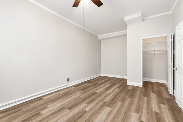 6748 N Ashland AVE #405, Chicago, IL 60626