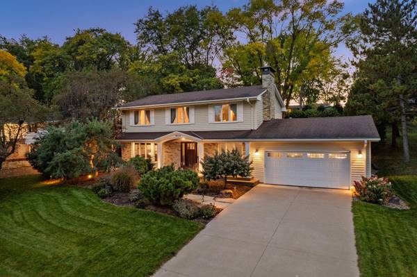 6620 Hillside LN, Edina, MN 55439