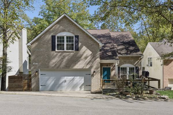 937 S Woodstone Ln, Nashville, TN 37211