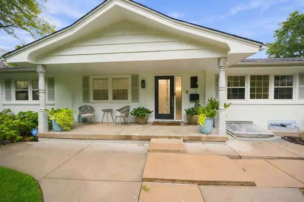 102 N Penrose Drive, Wichita, KS 67206