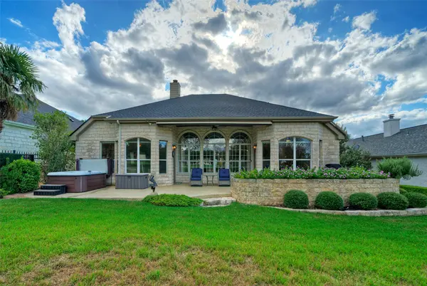 10813 River Plantation DR, Austin, TX 78747