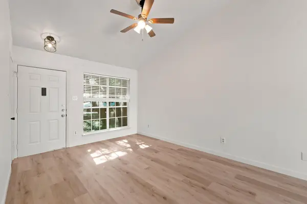 1015 E Yager LN #147, Austin, TX 78753