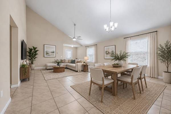 291 Dusky Thrush DR, Kyle, TX 78640